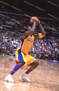 Kobe Bryant Los Angeles Lakers 2002 NBA Finale Original 35 mm Fototransparenz - Bild 1 von 3