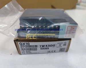 1PCS Mitsubishi QX10 Brand New PLC Digital Input Module In Box FREE Shipping - Picture 1 of 5
