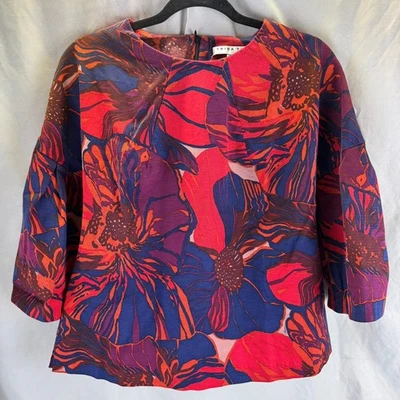 Trina Turk Red Floral Blouse Ruffled Sleeve Vibrant Preppy Chic Feminine Medium - Изображение 1 из 4