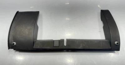 GUANTERA DELANTERA DERECHA CHEVY TRAVERSE/GMC ACADIA 2009-2017 PANEL DE AJUSTE GENUINO OEM Foto 1 de 4