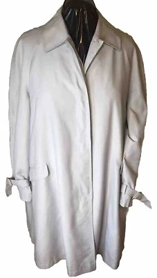 Laura Ashley VTG Sz12 Lt Blue Cloth Coat, Lined, Button Closures, Raglan Sleeves - Image 1 of 4