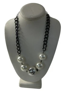 Love Me Chunky Faux Pearl Large Round Bead Statement Necklace - Picture 1 of 14