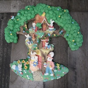 Easter Jubilee Resin Easter Bunny Tree Wall Hanging Spring Decor Vintage - Picture 1 of 6