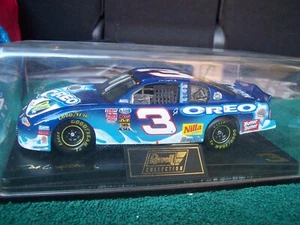 REVELL - CHEVROLET MONTE CARLO BISCOTTI OREO scala 1/24 - Foto 1 di 4