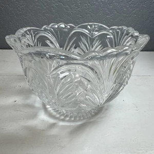 Lead Crystal Clear & Frosted Cut Glass Bowl 6 1/8" x 4" - Picture 1 of 9