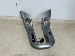 Chevrolet Cruze 2011-2015 cubierta de moldura bisel panel consola central palanca de cambios plata OEM - Imagen 1 de 3