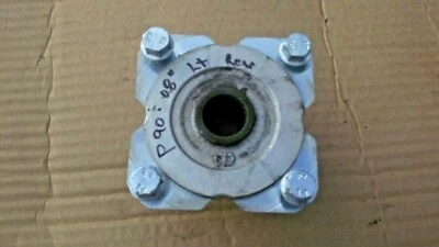 2008 POLARIS 90 WHEEL HUB REAR POLARIS 90 WHEEL HUB OUTLAW WHEEL HUB 0450831-385 Foto 1 de 4