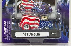 Muscle Machines Stars & Stripes USA Red Blue Tires 1948 Ford Anglia 03-41 Chase - Picture 1 of 6