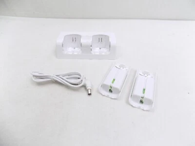 Brand New Nintendo Wii Wiimote Double Charging Dock with x2 Battery Covers - Image 1 of 4