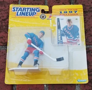 STARTAUFSTELLUNG RANGERS WAYNE GRETZKY NHL Hockey Figur 1997 Kenner Sealed - Bild 1 von 5