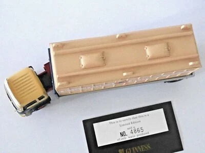 CORGI REF 22504 camion GUINESS - Photo 1/4