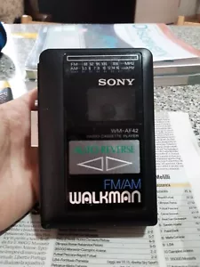 Sony Walkman WM-AF42 NON FUNZIONANTE lettore di cassette Tape, non si avvia - Foto 1 di 7
