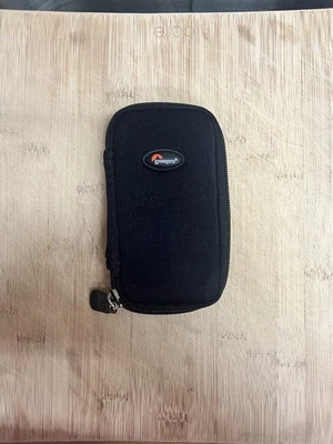 Lowepro Super Slim DMC-Z Memory Card Storage Case Wallet - Image 1 of 4