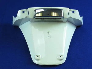 12 Vespa LX 50 Rear Fender w/ Tag Light LX50 Mud Guard Tail Tire Plastic #113 - Imagen 1 de 4