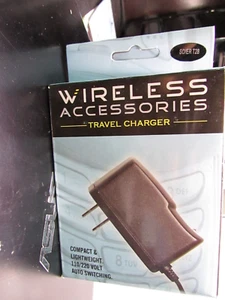 Cargador de pared para teléfono celular Ericsson T28 / T610 automático 110/220 conmutación x2 UNIDADES - Imagen 1 de 8