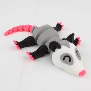 3D Printed Articulated Opossum Fidget Toy Desk Buddy Stress Relief Gift - Picture 1 of 10