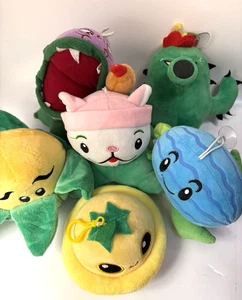 6 Plants vs Zombies Plüsch - Saucerbita, Kernel-Pult, Rohrkolben, Wintermelone... - Bild 1 von 9