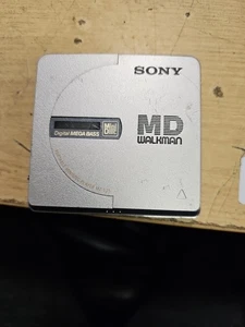 SONY MZ-E35 MD Walkman Portable Silver MiniDisc Player - 100% Untested. - Picture 1 of 23