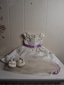 American Girl Puppe Kostüm Anlass Kleid, lila Blumenschleier & Schuhe mit Karton * lesen - Bild 1 von 11