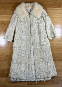 Vintage 1960s Ivory Lace Dress & Coat Set w/ Real Fur Collar Sz Small - Picture 1 of 18