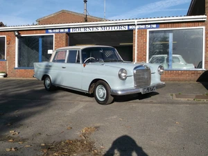 1963 Mercedes 190 Heckflosse Fintail Saloon - Picture 1 of 12