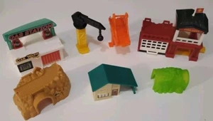 Driven By Battat Build-A-City Pocket Series Lot City Buildings And Pieces - Picture 1 of 7