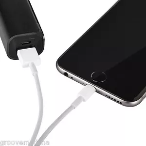 MYFOUR Powerstick 2600 mAh Carica Batteria Portatile per iPhone Apple S6 Samsung - Picture 1 of 4