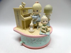 Vtg '89 Precious Moments Figurine Music Box I’d Like To Teach The World To Sing - Picture 1 of 24