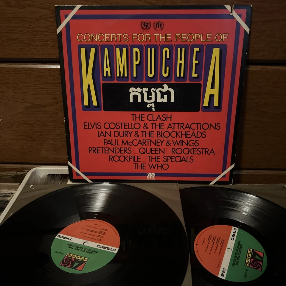 Concerts For Kampuchea 1981 vinyl 2x LP excellent The Clash Queen The Who Vg++ — 第 1/4 张图片