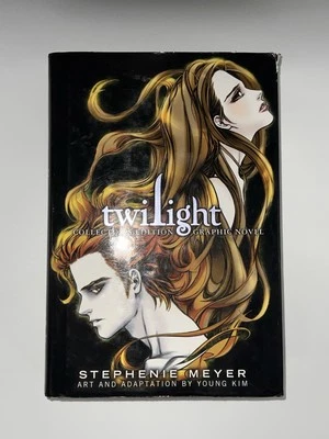 Twilight: The Graphic Novel Collector's Edition by Stephenie Meyer Pre-Owned - Image 1 of 2