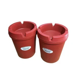Cenerenere Esterno Sigaretta Fumo Secchio Secchio Plastica Auto Cenere ROSSO 2 pz - Foto 1 di 1