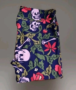 LULAROE Tall Curvy TC Women's Leggings Pink Skulls Floral Halloween AWESOME - Picture 1 of 6