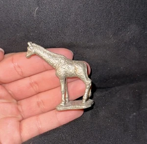 Vintage GIRAFFE Pewter Zoo Animals Figurine Statue - Picture 1 of 1