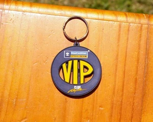 Llavero de goma Royal Caribbean International VIP Club Royale - Imagen 1 de 2