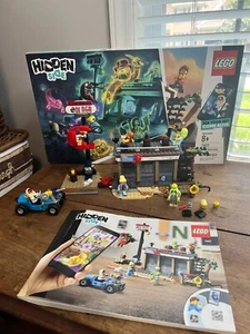 Lego Hidden Side 70422 Shrimp Shack Attack w/ Instructions and Box - Picture 1 of 14