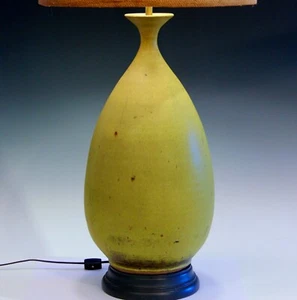 Large Vintage Studio Vase Lamp Sublime Satin Matt Moss Velvety Chartreuse 35" - Picture 1 of 11