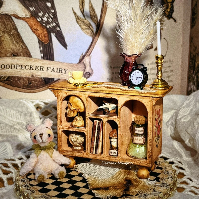 Mueble sin terminar con estante mágico bruja miniaturas casa de muñecas escala 1:12 Foto 1 de 4