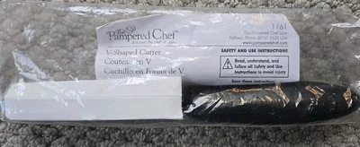 Pampered Chef V-Shaped Cutter #1161  New Sealed  - Image 1 of 2