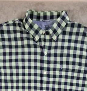 Men’s XL IZOD Saltwater Checkered Embroidered Logo Button Dwn Short Sleeve Shirt - Picture 1 of 12