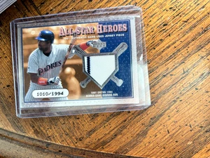 TONY GWYNN 2001 UPPER DECK ALL STAR HEROES GAME USED PATCH /1994 NIce item!! - Picture 1 of 3