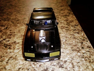  1:24 Mad Max 1973 Ford Falcon Last Of The V8 Interceptors Model Car. No Box!  - Image 1 of 4