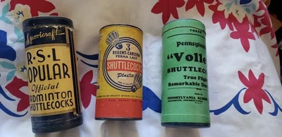Volantes vintage para bádminton, diferentes fabricantes, grupo de tres latas Foto 1 de 4