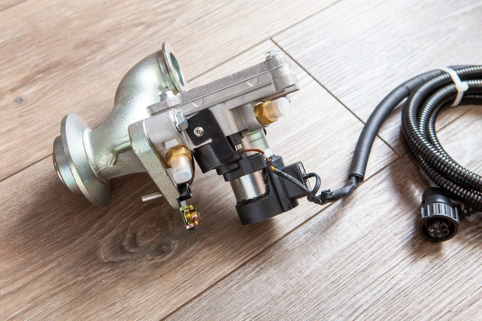 Válvula EGR 20506894 Gas de escape de alta resistencia para motor Volvo VHD VNM VNL D12 Foto 1 de 4