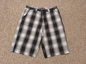 South Pole Shorts Men's 32 Black Plaid Baggy Fit Y2K - Picture 1 of 6