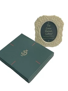 NIB Lenox Portrait Gallery The Georgian Collection 2 1/2" x 3" Picture Frame VTG - Picture 1 of 5