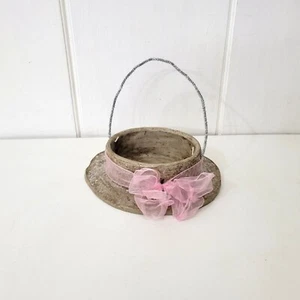 Cesta de gorro de Pascua de resina - Imagen 1 de 5