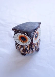 Set of 2 Japanese Wooden Owls Hand Carved Sculpture Big Eyes Hand Painted Art - Picture 1 of 6