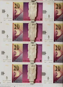 MACEDONIA 10 DINARA P14 1996 UNCUT SHEET of 6 DUCK PEACOCK UNC MONEY ANIMAL NOTE - Picture 1 of 1