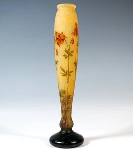 DAUM NANCY Cameo Solitaire Vase Ancolie Columbine Decor France Height: 15in Um - Picture 1 of 6