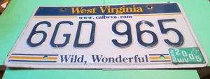 Placa de matrícula de Virginia Occidental de EE. UU. CON PEGATINA 2005 6NY-987 MÁS LISTADO - Imagen 1 de 2